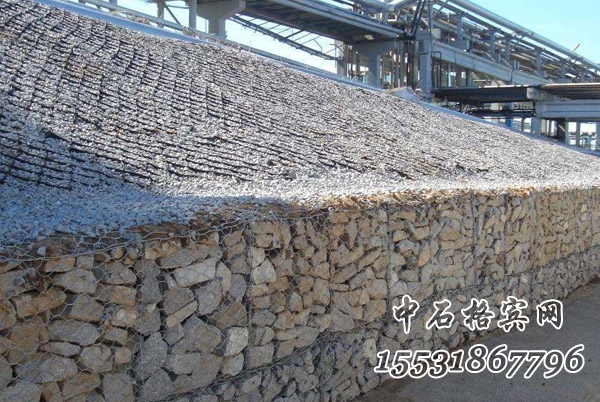 格賓網(wǎng)擋墻.jpg 格賓網(wǎng)擋墻.jpg