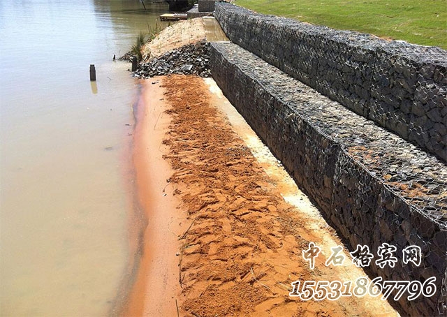 格賓石籠護(hù)岸 格賓石籠護(hù)岸